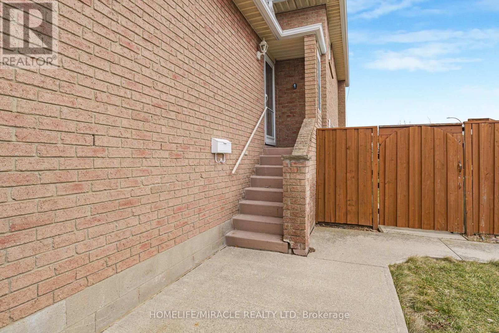 2 ENVOY BOULEVARD, Hamilton (Stoney Creek), Ontario, L8G4N1 — Photo 33