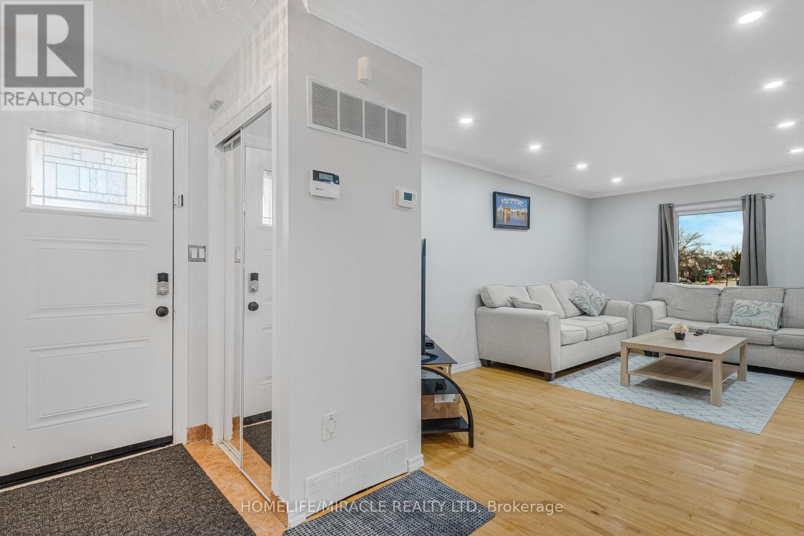 2 ENVOY BOULEVARD, Hamilton (Stoney Creek), Ontario, L8G4N1 — Photo 5