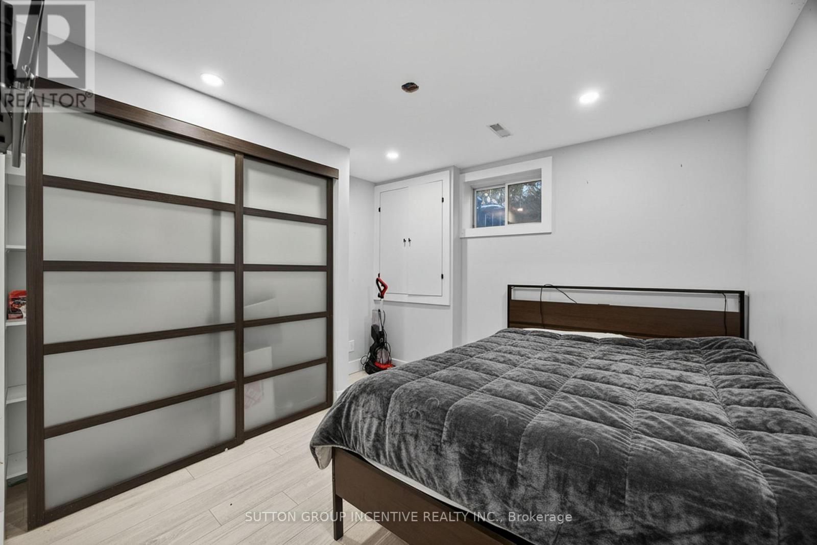 211 MOON POINT DRIVE, Oro-Medonte, Ontario, L3V6H1 — Photo 21