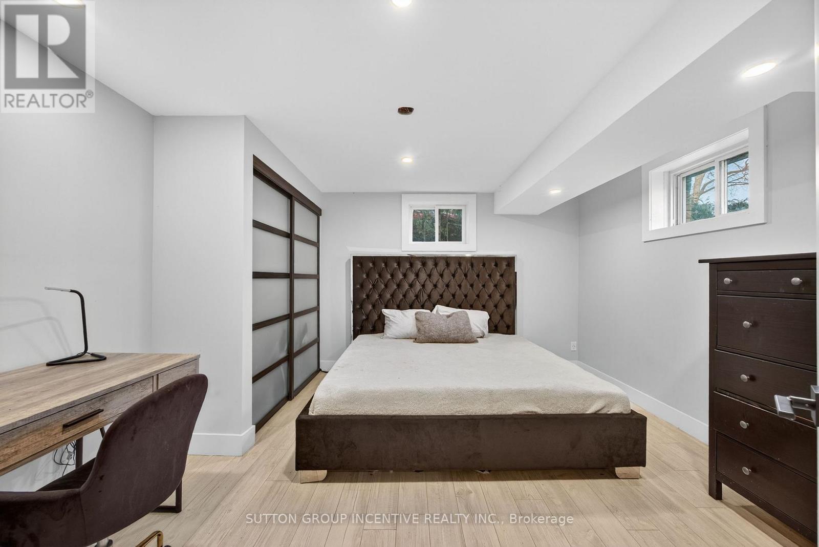 211 MOON POINT DRIVE, Oro-Medonte, Ontario, L3V6H1 — Photo 24