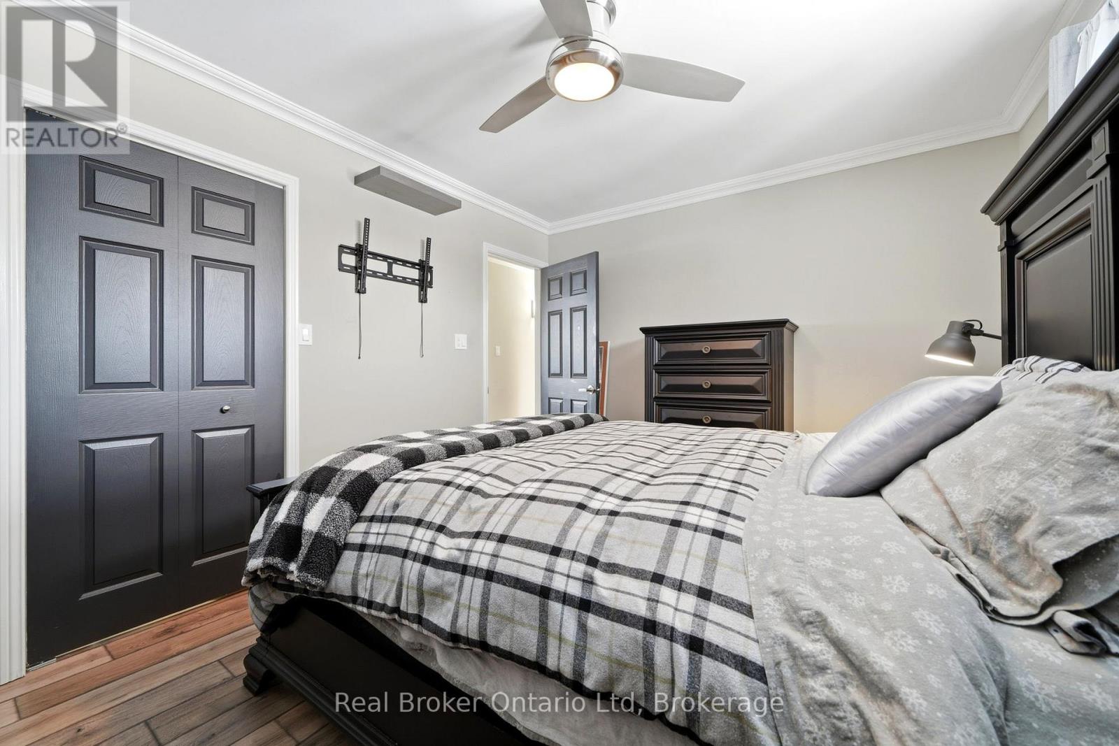 8271 93 HIGHWAY, Tiny (Wyebridge), Ontario, L0K2E1 — Photo 17