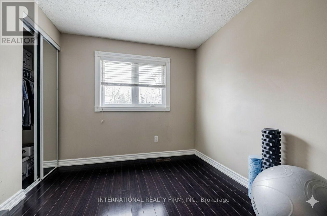 63 BURKWOOD CRESCENT, Toronto (Malvern), Ontario, M1B1N9 — Photo 9