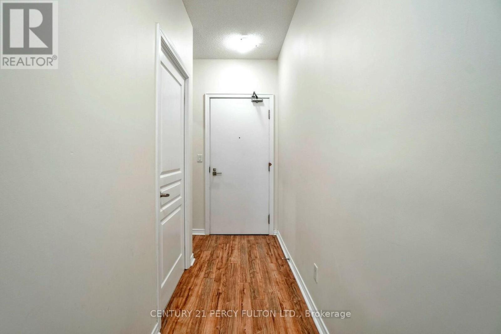 2211 - 352 FRONT STREET W, Toronto (Waterfront Communities), Ontario, M5V0K3 — Photo 2