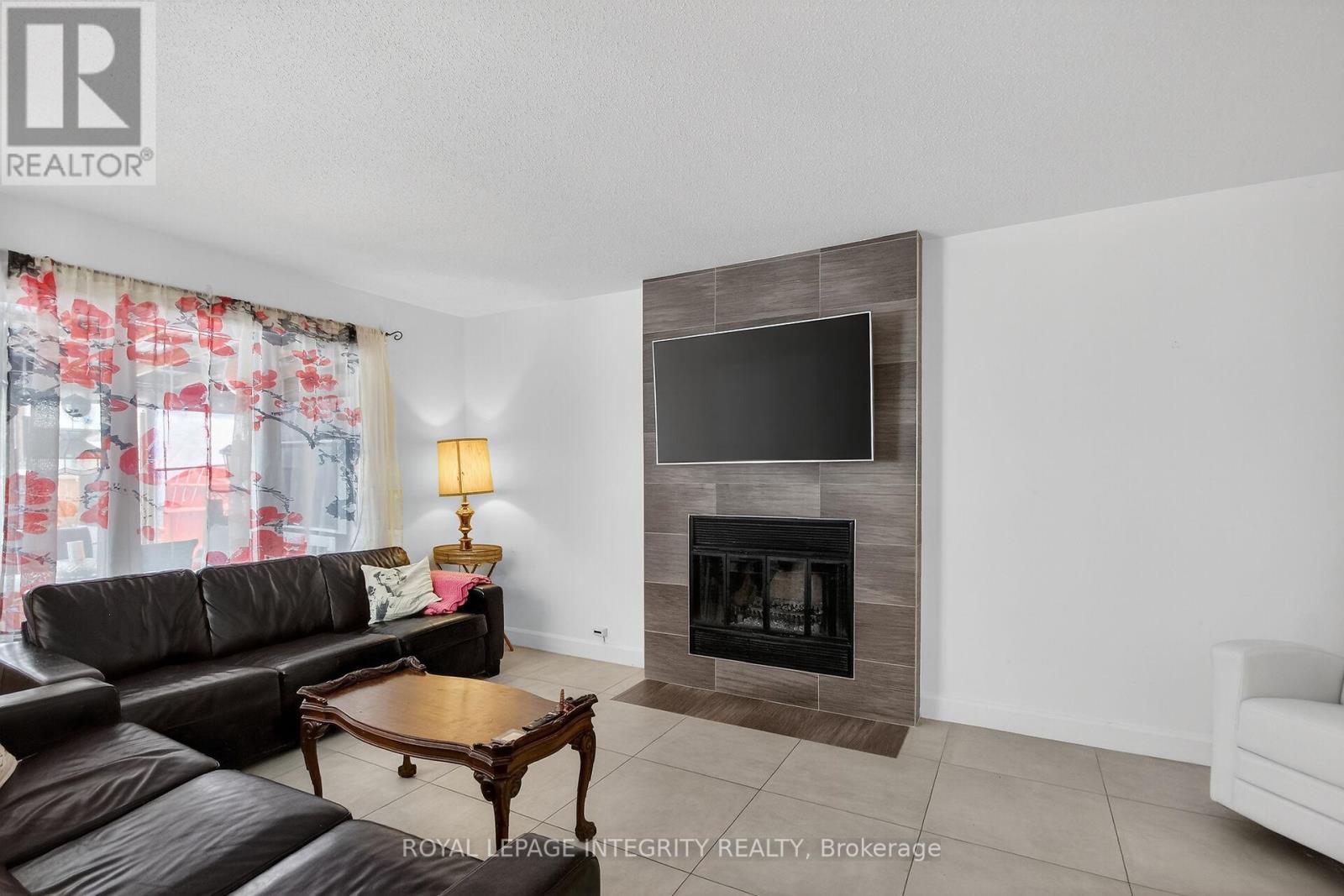 2092 LEGRAND CRESCENT, Ottawa, Ontario, K1E3T6 — Photo 18