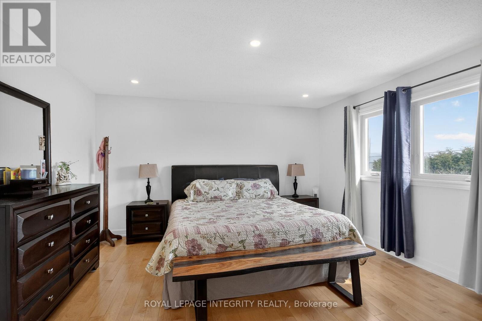 2092 LEGRAND CRESCENT, Ottawa, Ontario, K1E3T6 — Photo 24