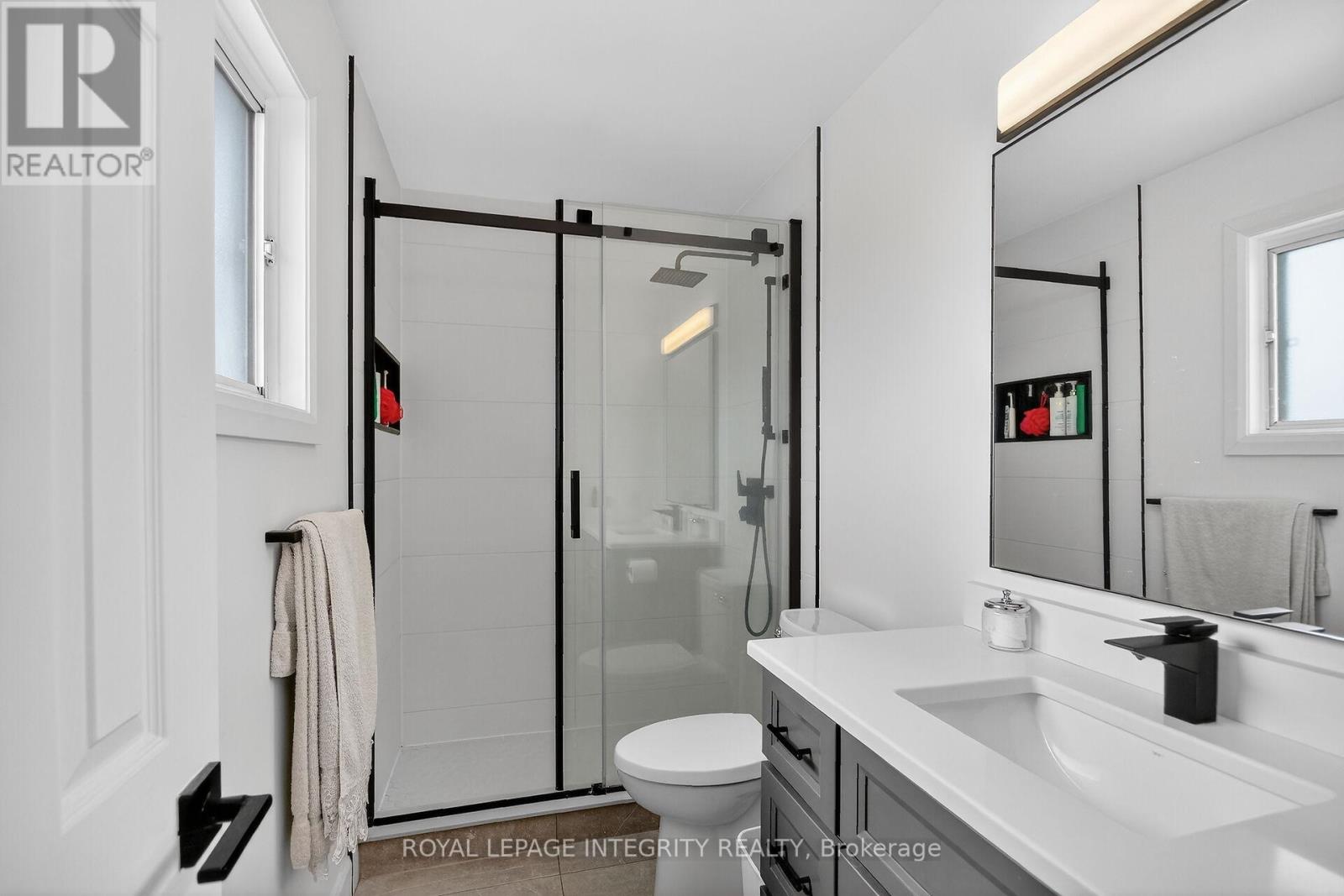 2092 LEGRAND CRESCENT, Ottawa, Ontario, K1E3T6 — Photo 27