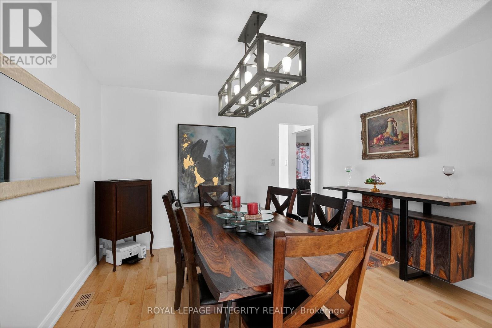 2092 LEGRAND CRESCENT, Ottawa, Ontario, K1E3T6 — Photo 9