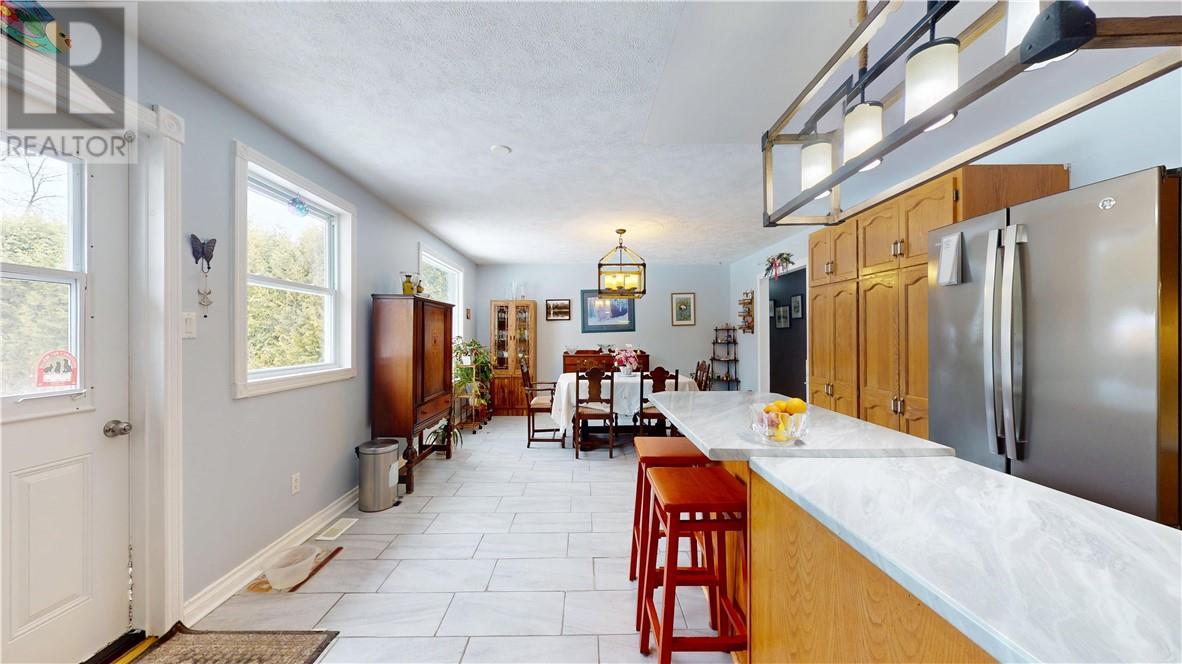 3 Doc Strain Dr., Gore Bay, Ontario, P0P1H0 — Photo 19