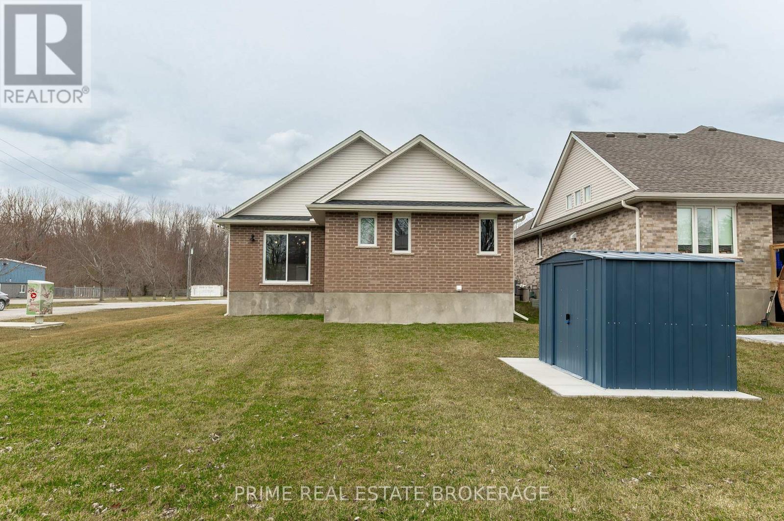 2 MACLEOD COURT, West Elgin (West Lorne), Ontario, N0L2P0 — Photo 32