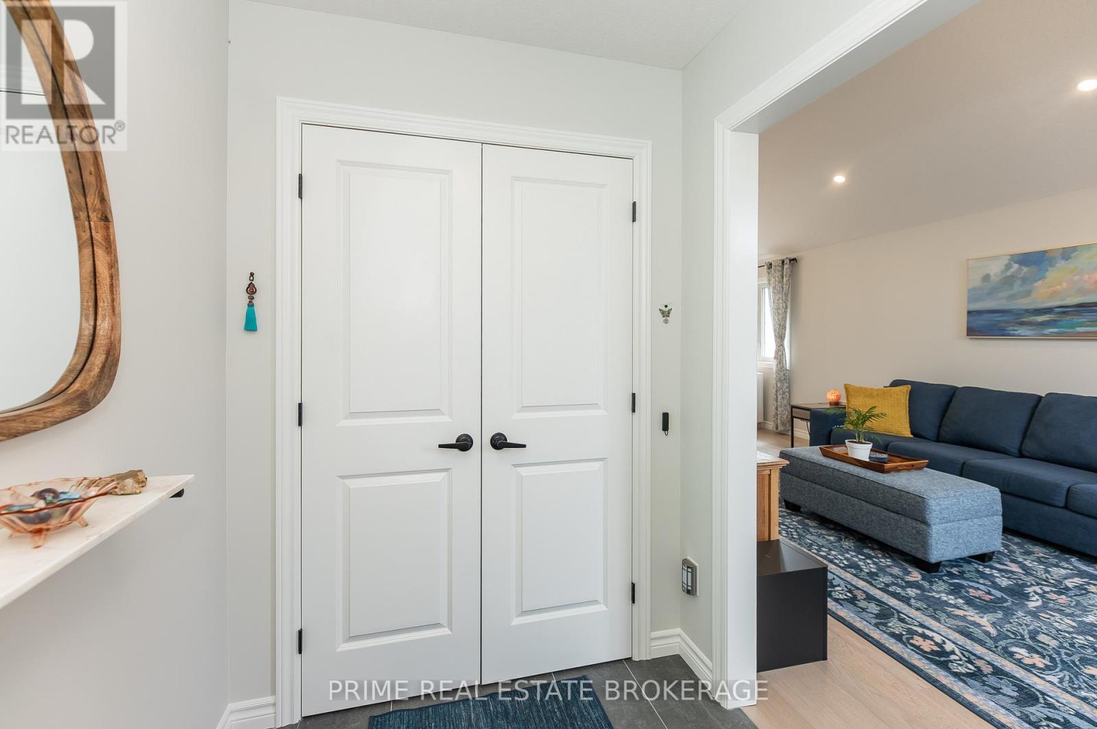 2 MACLEOD COURT, West Elgin (West Lorne), Ontario, N0L2P0 — Photo 4