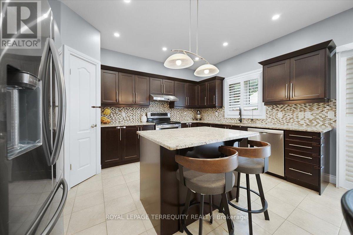 131 MAPLE BUSH DRIVE, Cambridge, Ontario, N1T0B7 — Photo 12