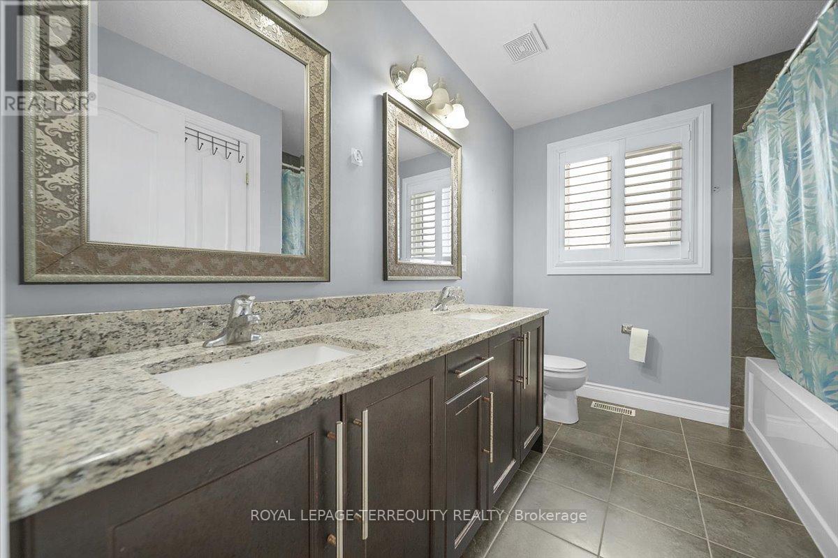 131 MAPLE BUSH DRIVE, Cambridge, Ontario, N1T0B7 — Photo 25