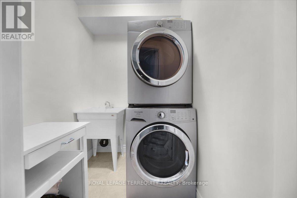 131 MAPLE BUSH DRIVE, Cambridge, Ontario, N1T0B7 — Photo 39