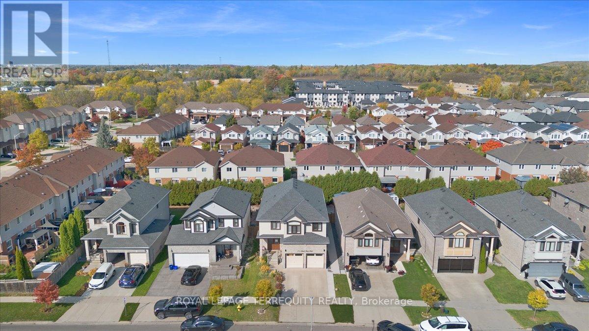 131 MAPLE BUSH DRIVE, Cambridge, Ontario, N1T0B7 — Photo 45