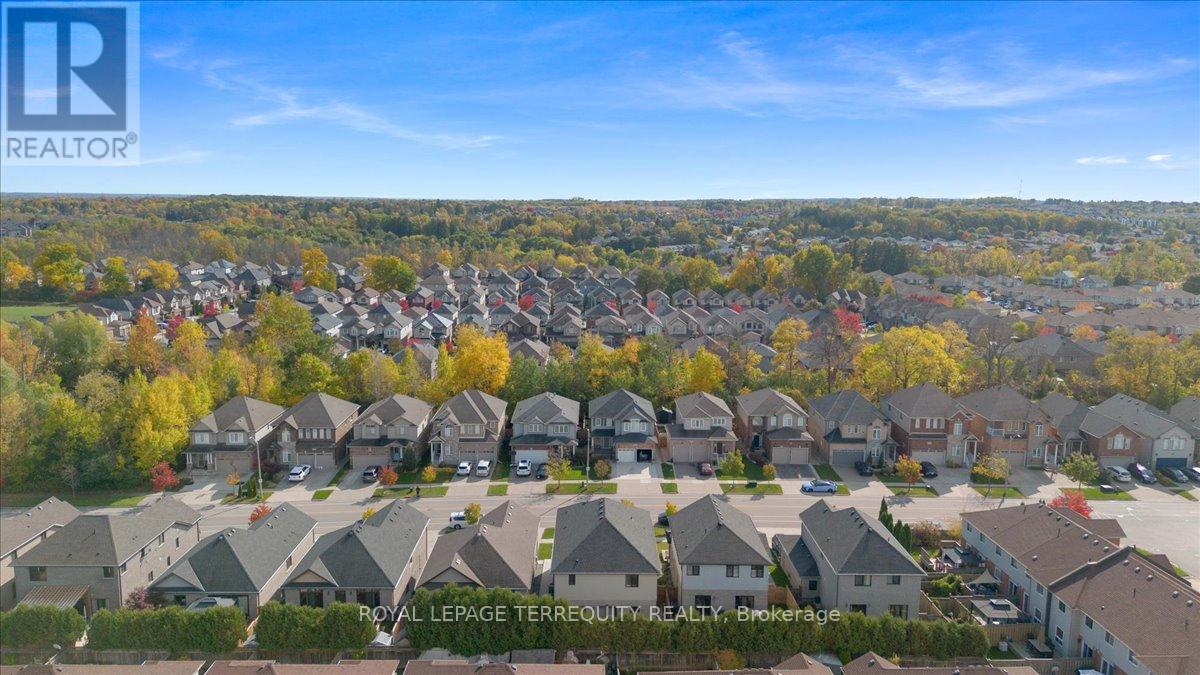 131 MAPLE BUSH DRIVE, Cambridge, Ontario, N1T0B7 — Photo 47