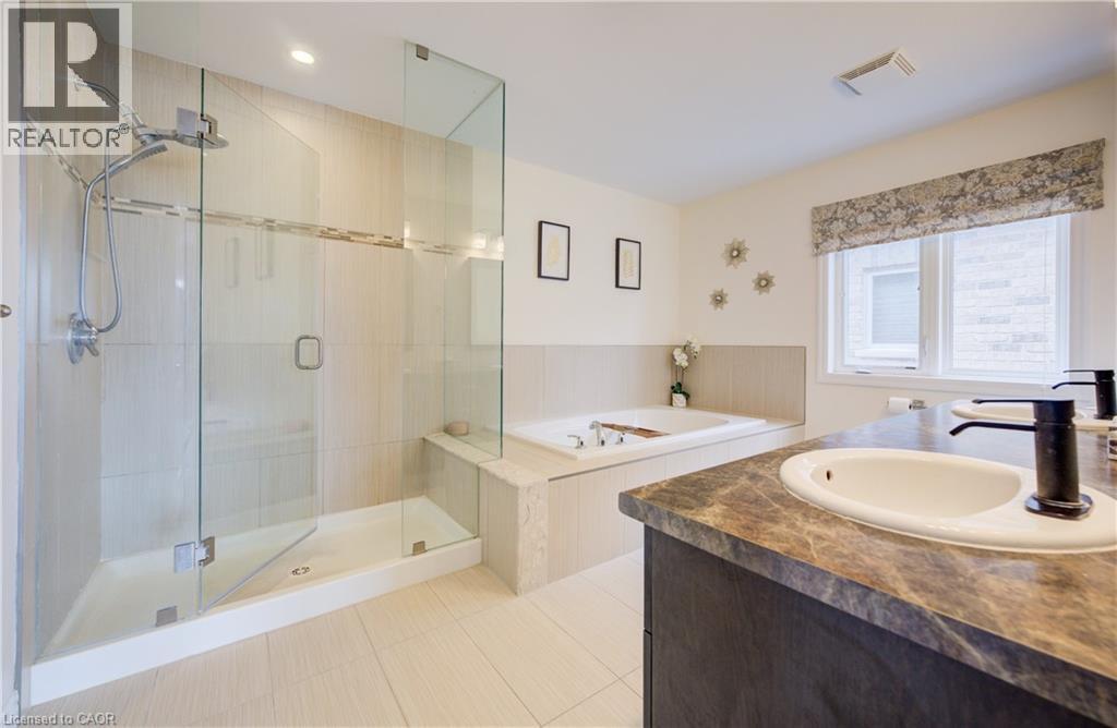 268 EVENS POND Crescent, Kitchener, Ontario, N2R0B8 — Photo 28