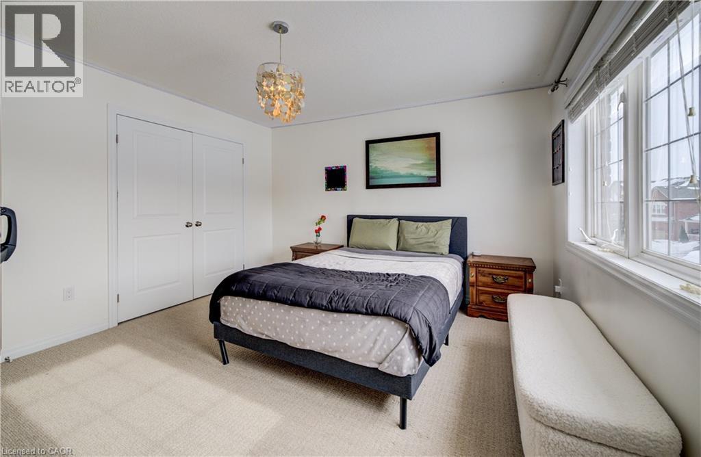 268 EVENS POND Crescent, Kitchener, Ontario, N2R0B8 — Photo 32