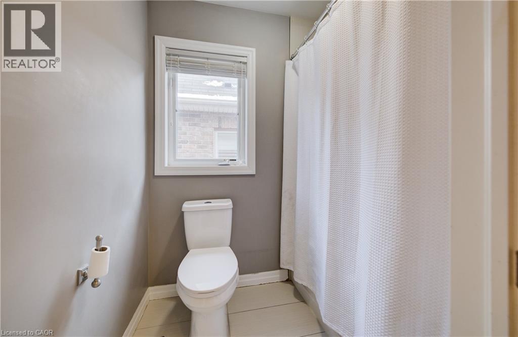 268 EVENS POND Crescent, Kitchener, Ontario, N2R0B8 — Photo 36