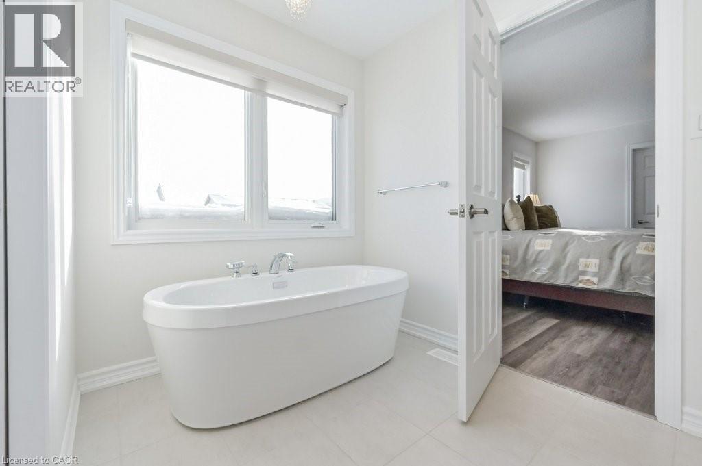 128 FARLEY Road, Fergus, Ontario, N1M0H2 — Photo 43