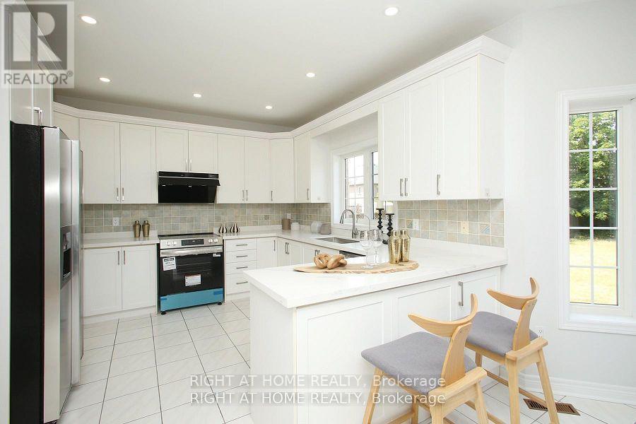 6 PEMBROOKE ROAD, Markham (Cachet), Ontario, L6C2L2 — Photo 7