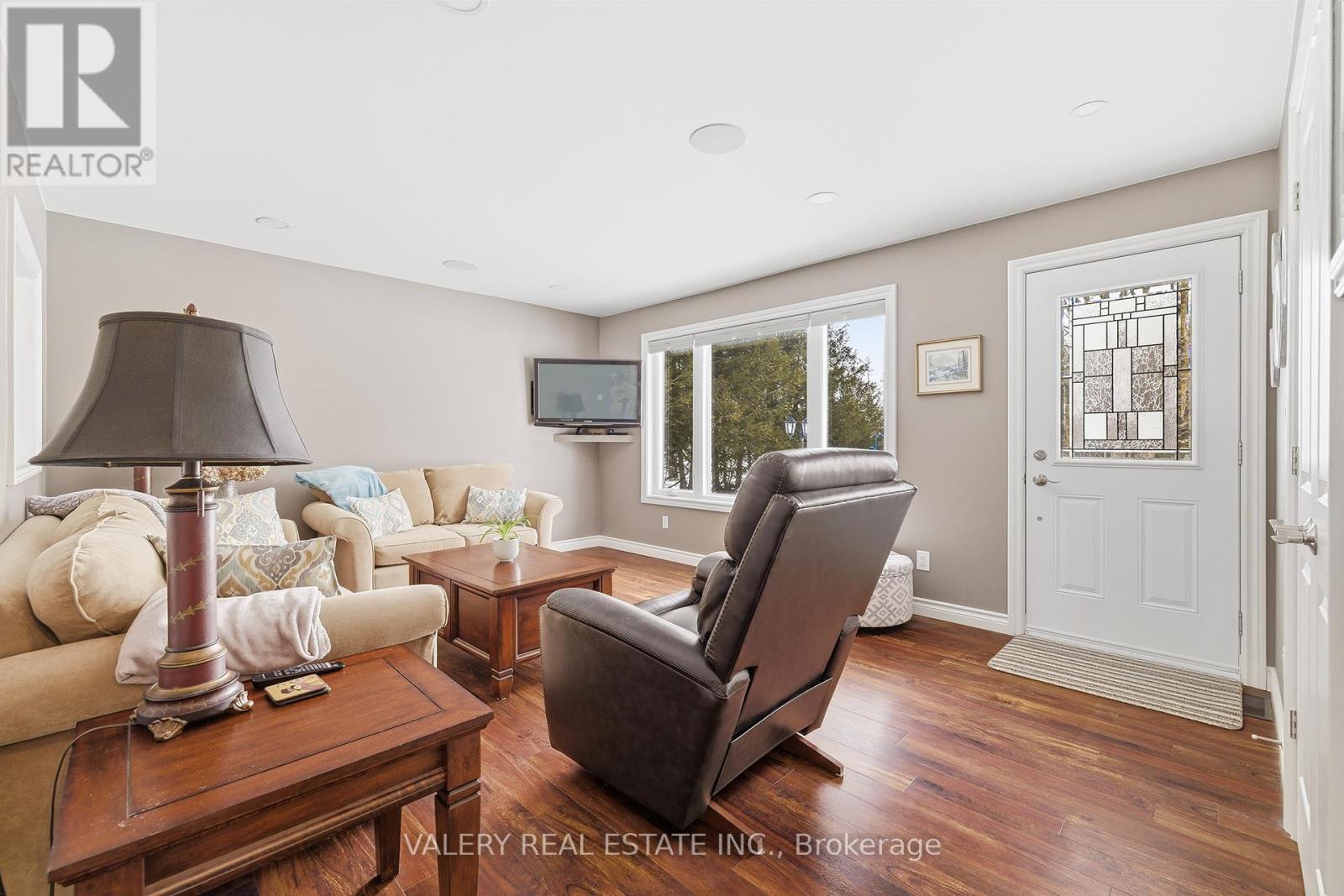 7315 SIDERD 15, Mapleton, Ontario, N0G2K0 — Photo 3