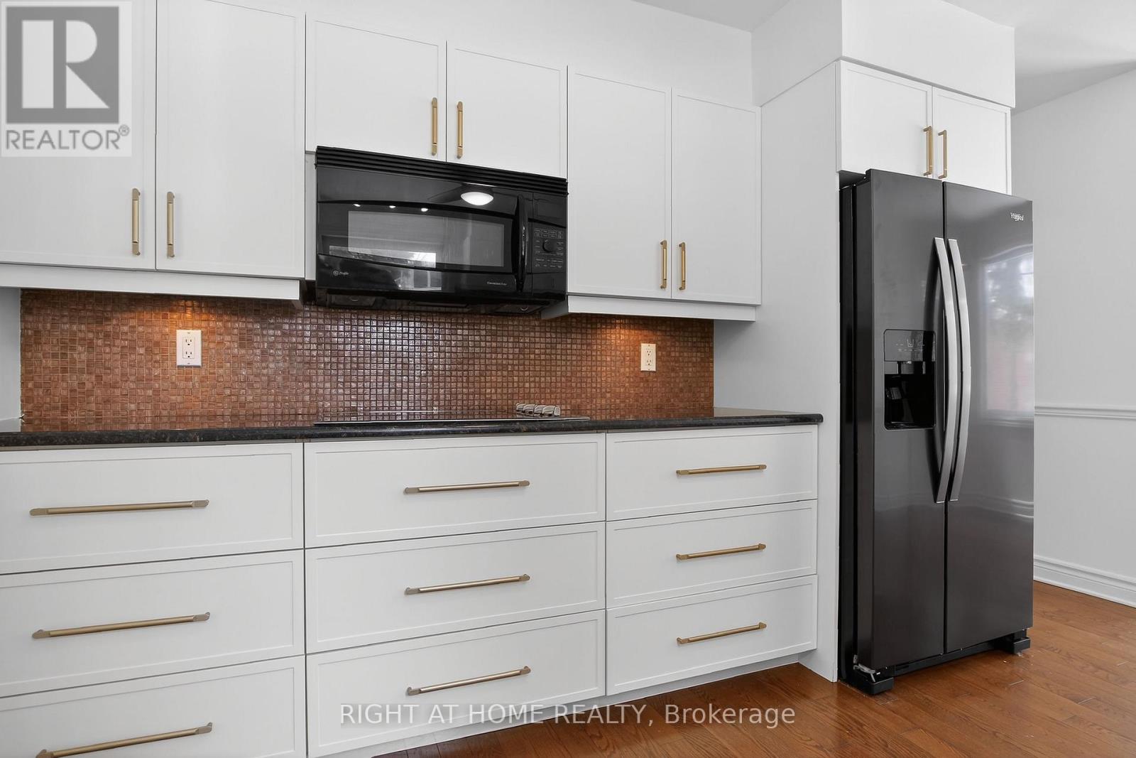 100 DARLINGTON PRIVATE W, Ottawa, Ontario, K1V0X8 — Photo 10