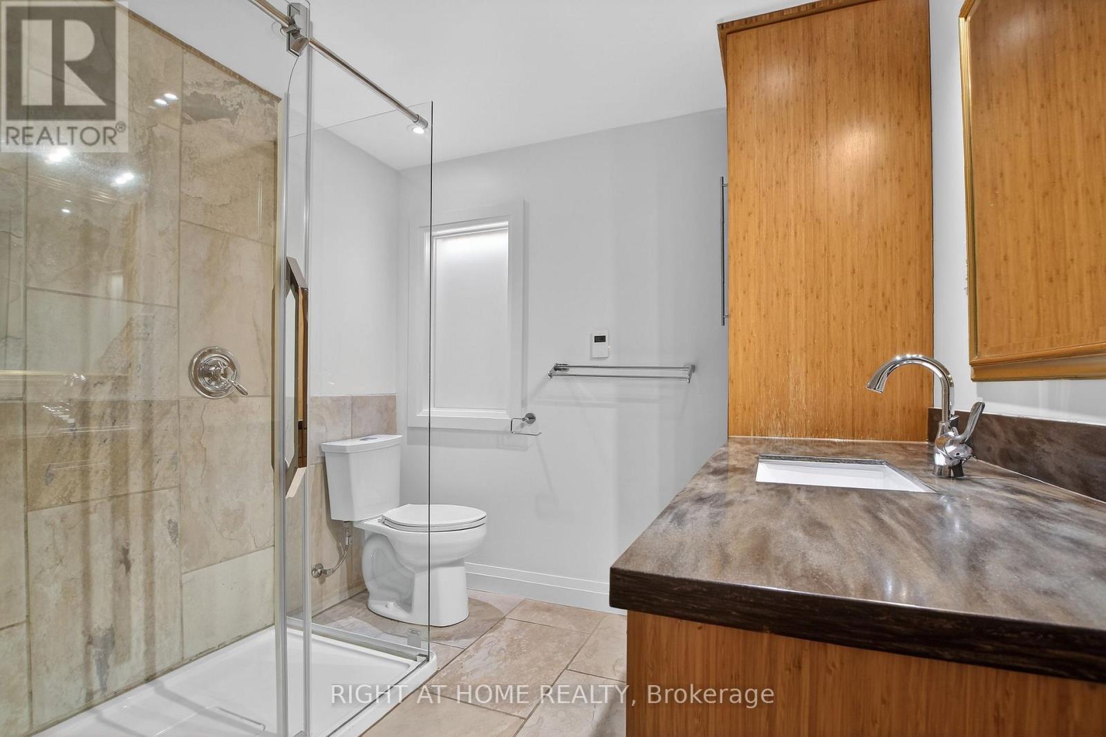 100 DARLINGTON PRIVATE W, Ottawa, Ontario, K1V0X8 — Photo 35