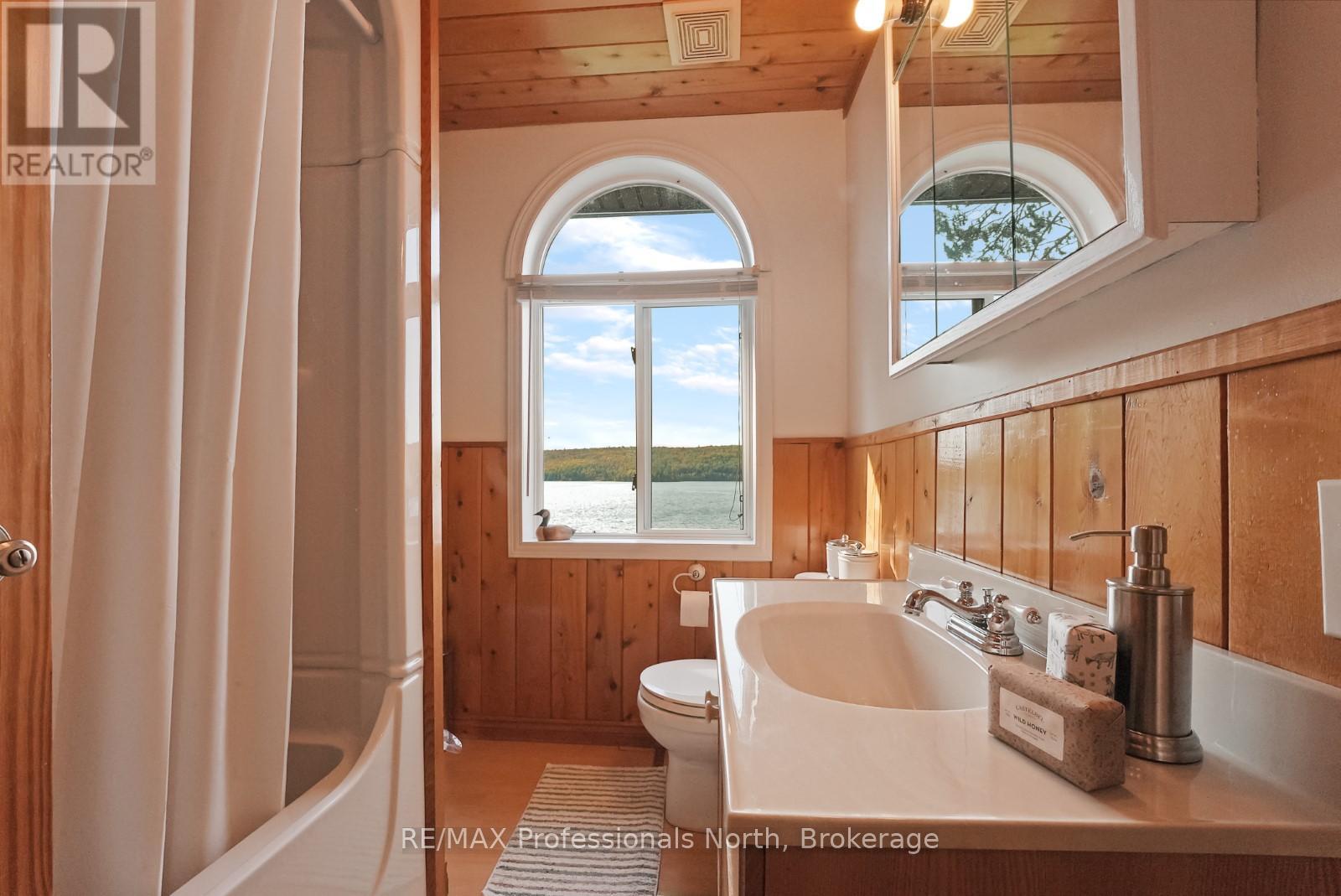 756 ARBOR VITAE ROAD, Madawaska Valley, Ontario, K0J1B0 — Photo 3