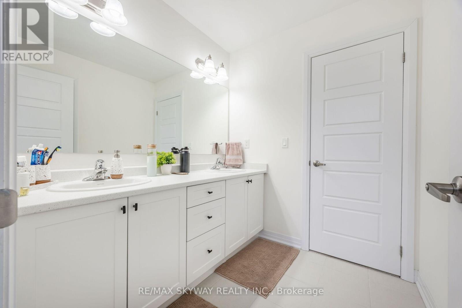 90 PLAYER DRIVE, Erin, Ontario, N0B1T0 — Photo 8