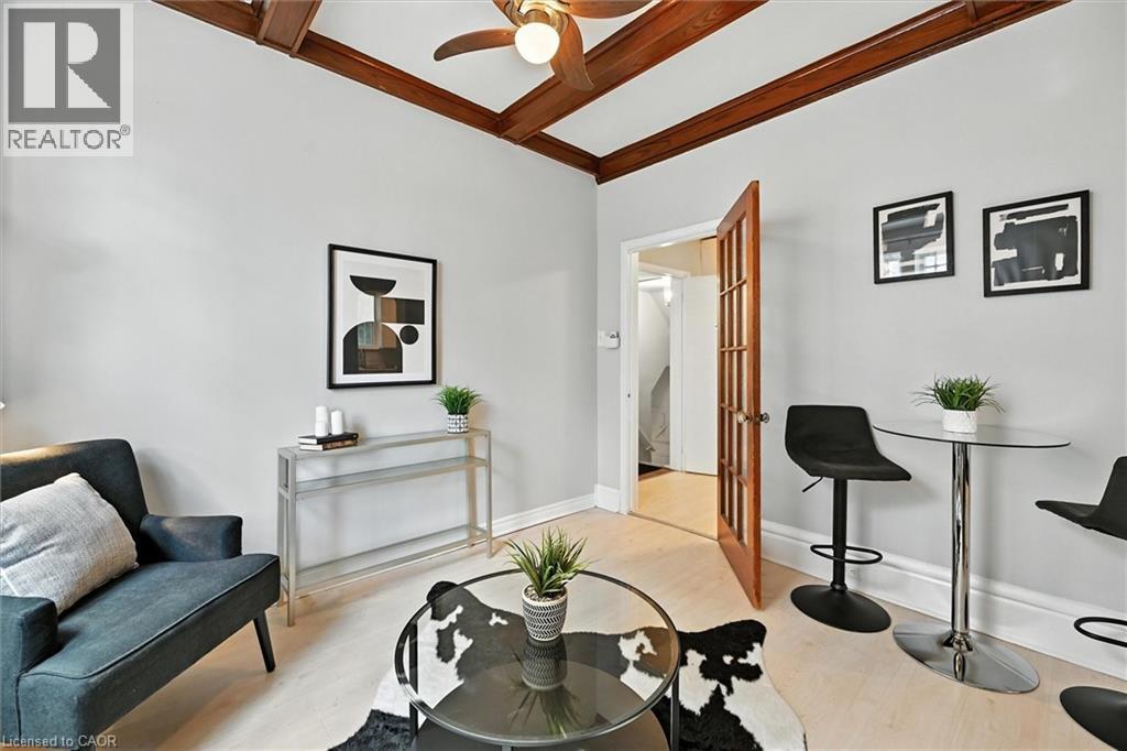 1047 MAIN Street E, Hamilton, Ontario, L8M1N5 — Photo 11