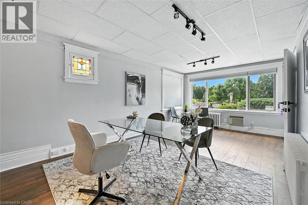 1047 MAIN Street E, Hamilton, Ontario, L8M1N5 — Photo 6