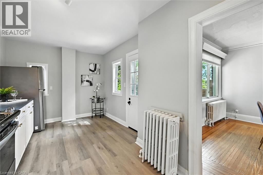 1047 MAIN Street E, Hamilton, Ontario, L8M1N5 — Photo 30