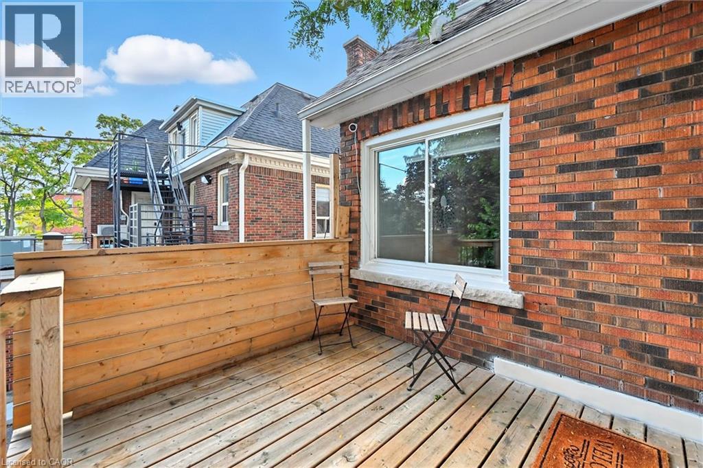 1047 MAIN Street E, Hamilton, Ontario, L8M1N5 — Photo 35