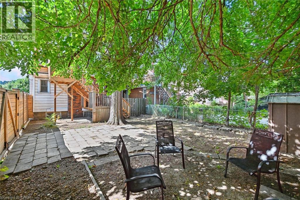 1047 MAIN Street E, Hamilton, Ontario, L8M1N5 — Photo 48