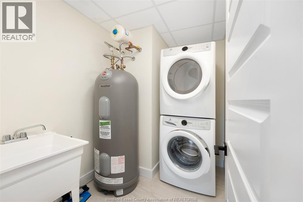 7887 EDGAR STREET Unit# 303, Windsor, Ontario, N8S3M9 — Photo 2