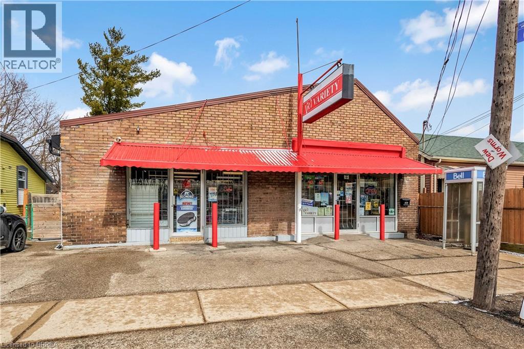 215 GRAND RIVER Avenue, Brantford, Ontario, N3T4Y3 — Photo 17