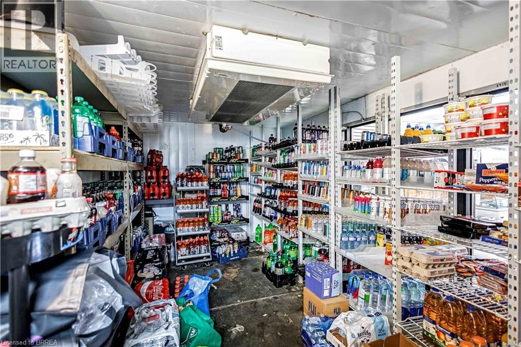 215 GRAND RIVER Avenue, Brantford, Ontario, N3T4Y3 — Photo 28