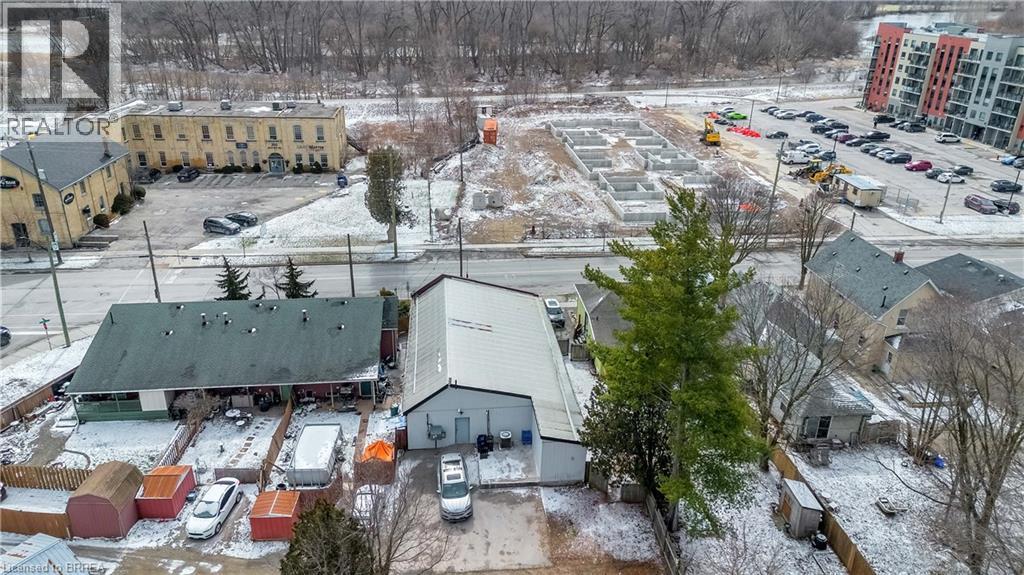 215 GRAND RIVER Avenue, Brantford, Ontario, N3T4Y3 — Photo 32