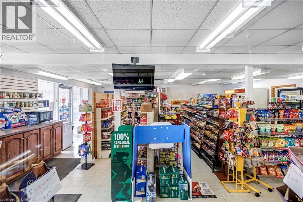 215 GRAND RIVER Avenue, Brantford, Ontario, N3T4Y3 — Photo 39