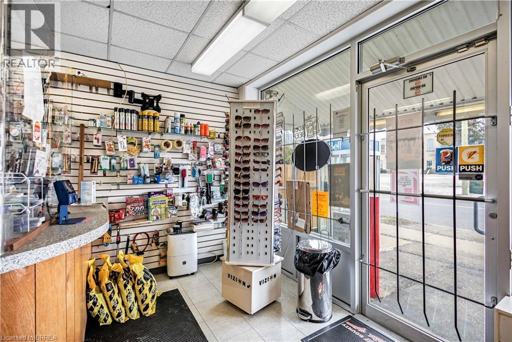 215 GRAND RIVER Avenue, Brantford, Ontario, N3T4Y3 — Photo 7