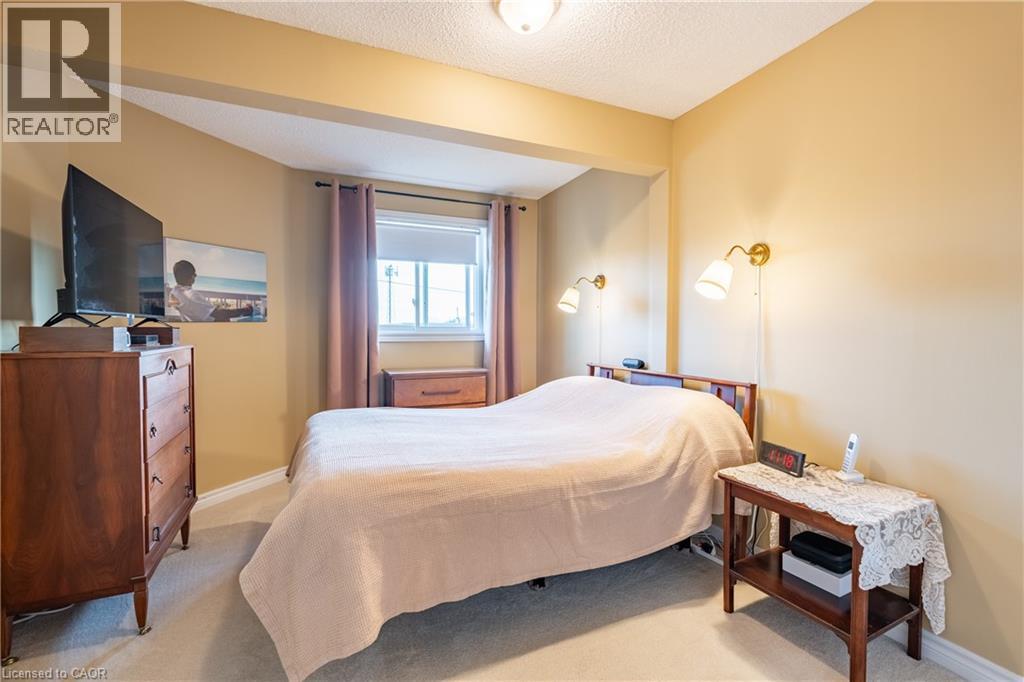 53 MYRTLE Avenue, St. Catharines, Ontario, L2M5W2 — Photo 6