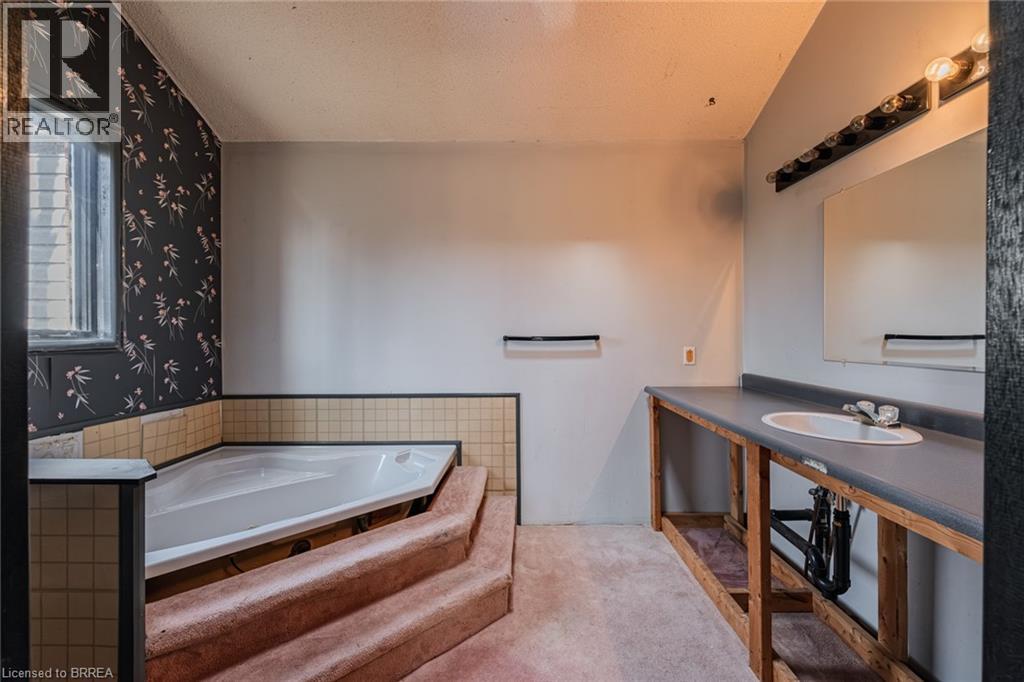 39 BAPTIST CHURCH Road, Brantford, Ontario, N3T5L4 — Photo 38