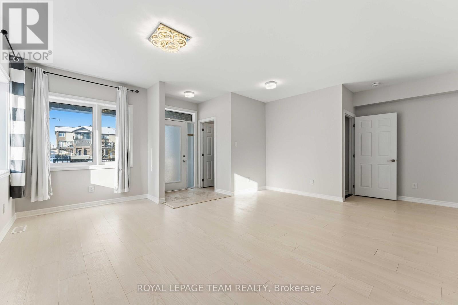 109 PILOT PRIVATE, Ottawa, Ontario, K2V0S4 — Photo 15