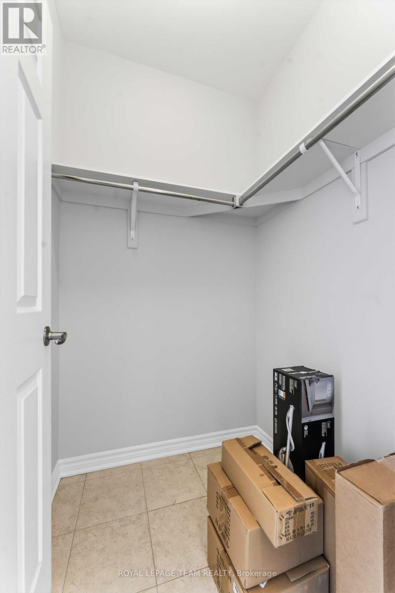 109 PILOT PRIVATE, Ottawa, Ontario, K2V0S4 — Photo 19