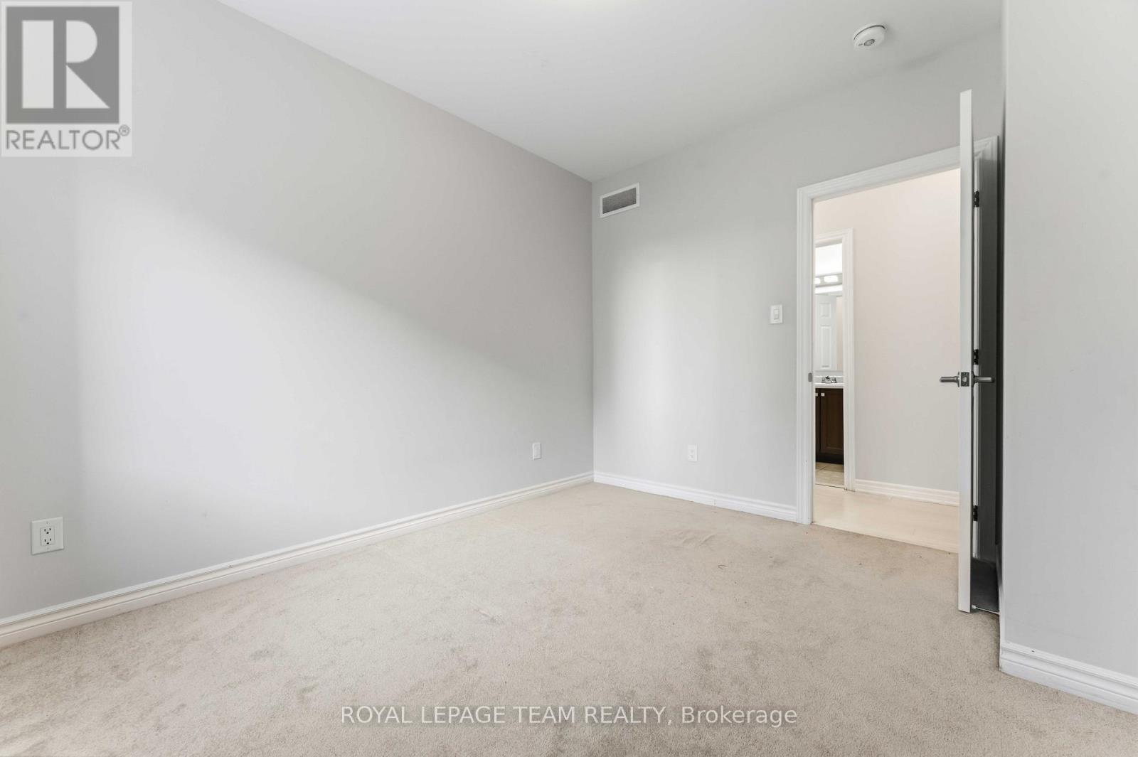 109 PILOT PRIVATE, Ottawa, Ontario, K2V0S4 — Photo 24