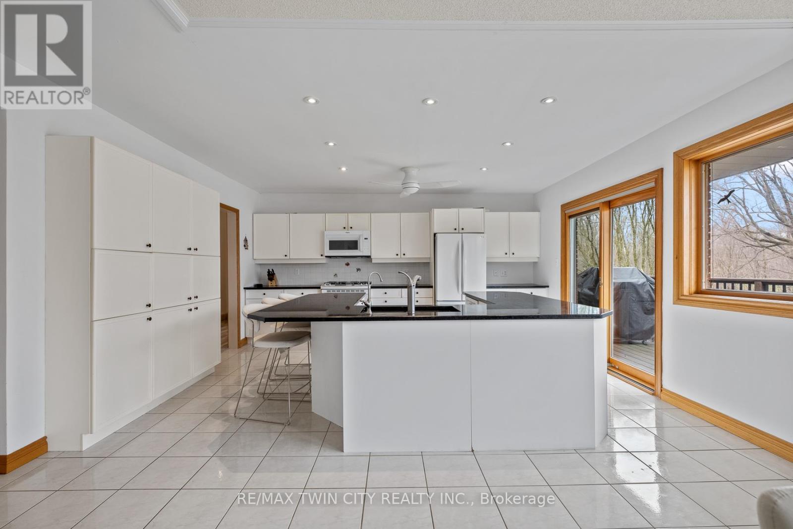 36 MAPLE HILL DRIVE, Kitchener, Ontario, N2M2R8 — Photo 27