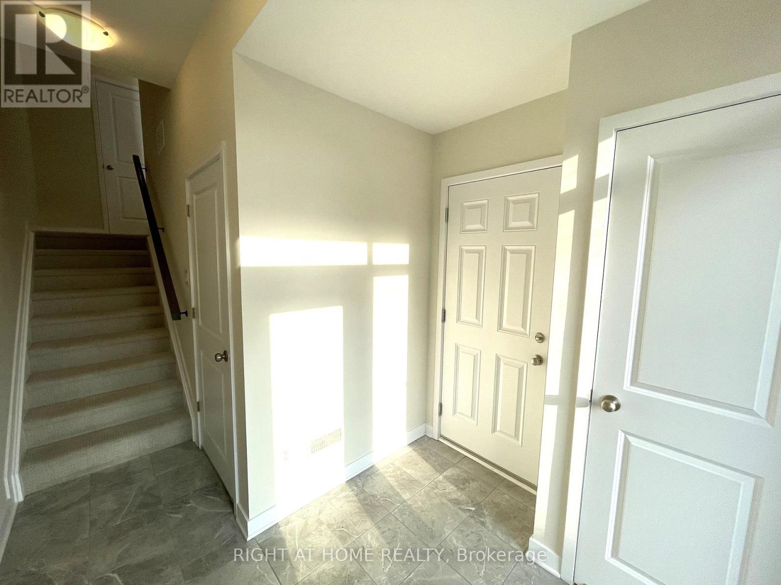 186 VISOR PRIVATE, Ottawa, Ontario, K2V0S6 — Photo 7