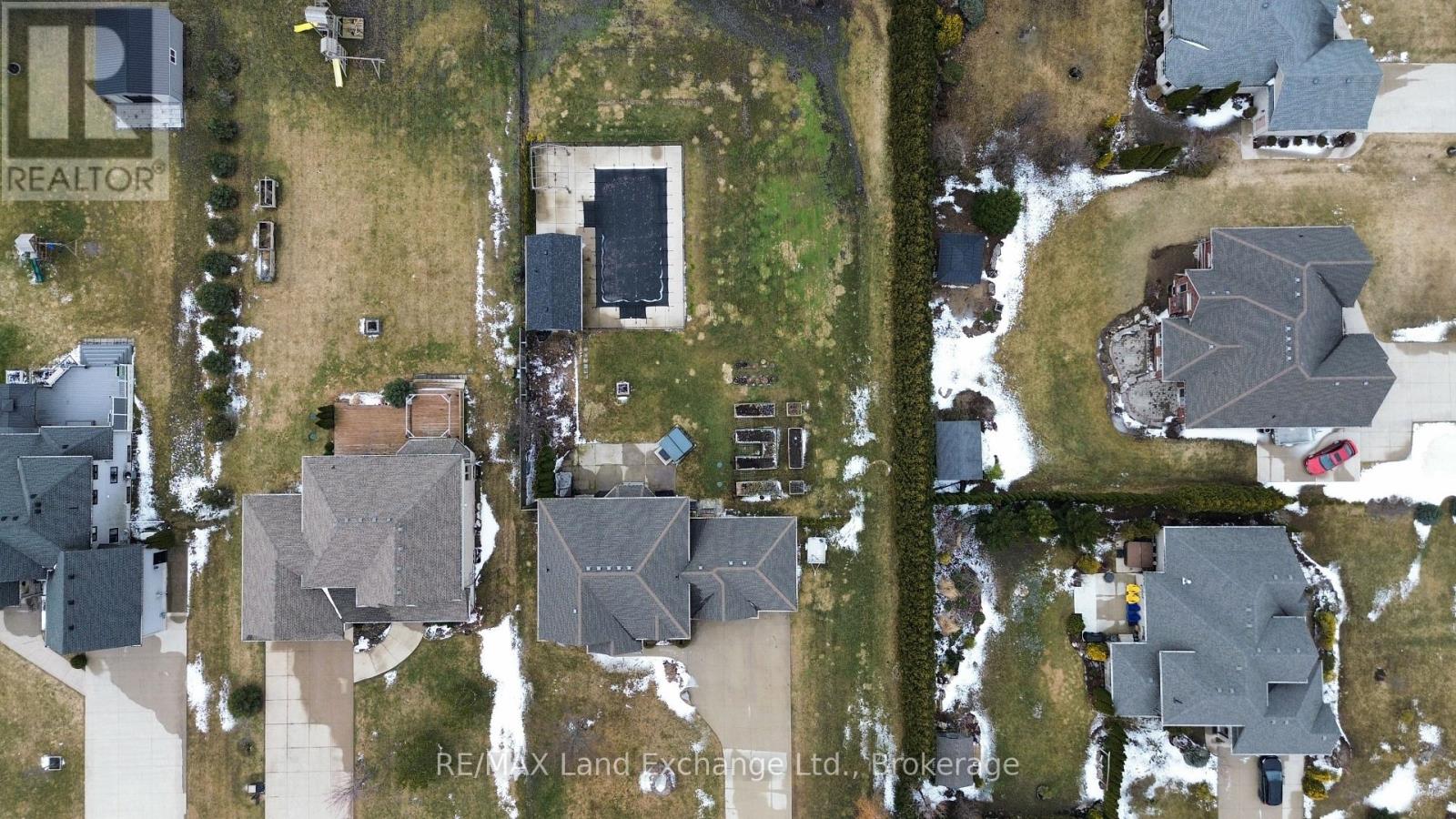 4 SCOTT CRESCENT, Huron-Kinloss, Ontario, N2Z0C6 — Photo 31