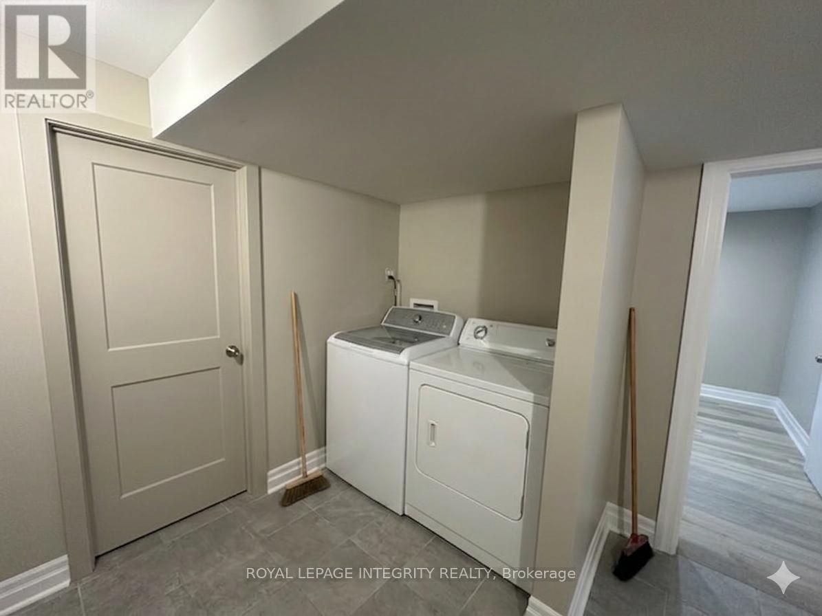 B - 1398 JAMISON AVENUE, Ottawa, Ontario, K1E1J5 — Photo 11