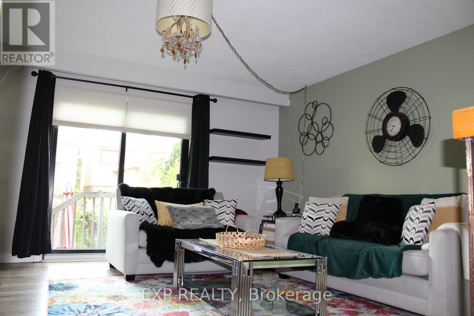 42 LINDRIDGE AVENUE, Brampton (Westgate), Ontario, L6S3X1 — Photo 6